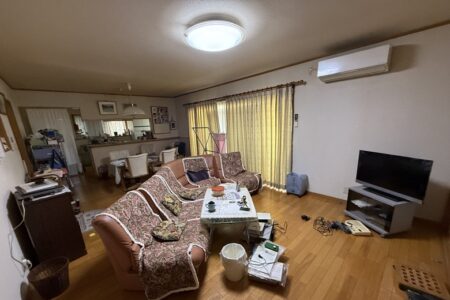 【お客様事例：直方市】２階建戸建て実家の遺品整理と特殊清掃