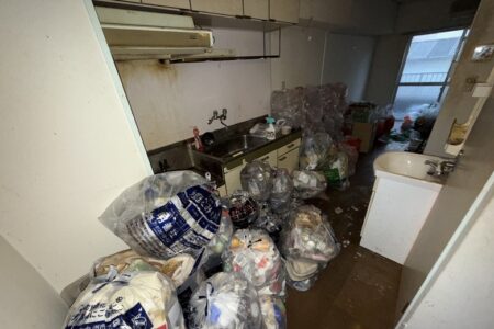 【お客様事例：北九州市】マンション退去時のゴミ屋敷片付け