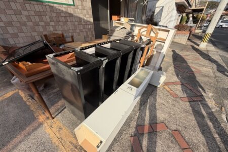 【お客様事例：北九州市】テーブルや大型コピー機他、不用品回収